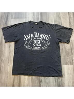 Vintage 90’s Jack Daniel t shirt size XL